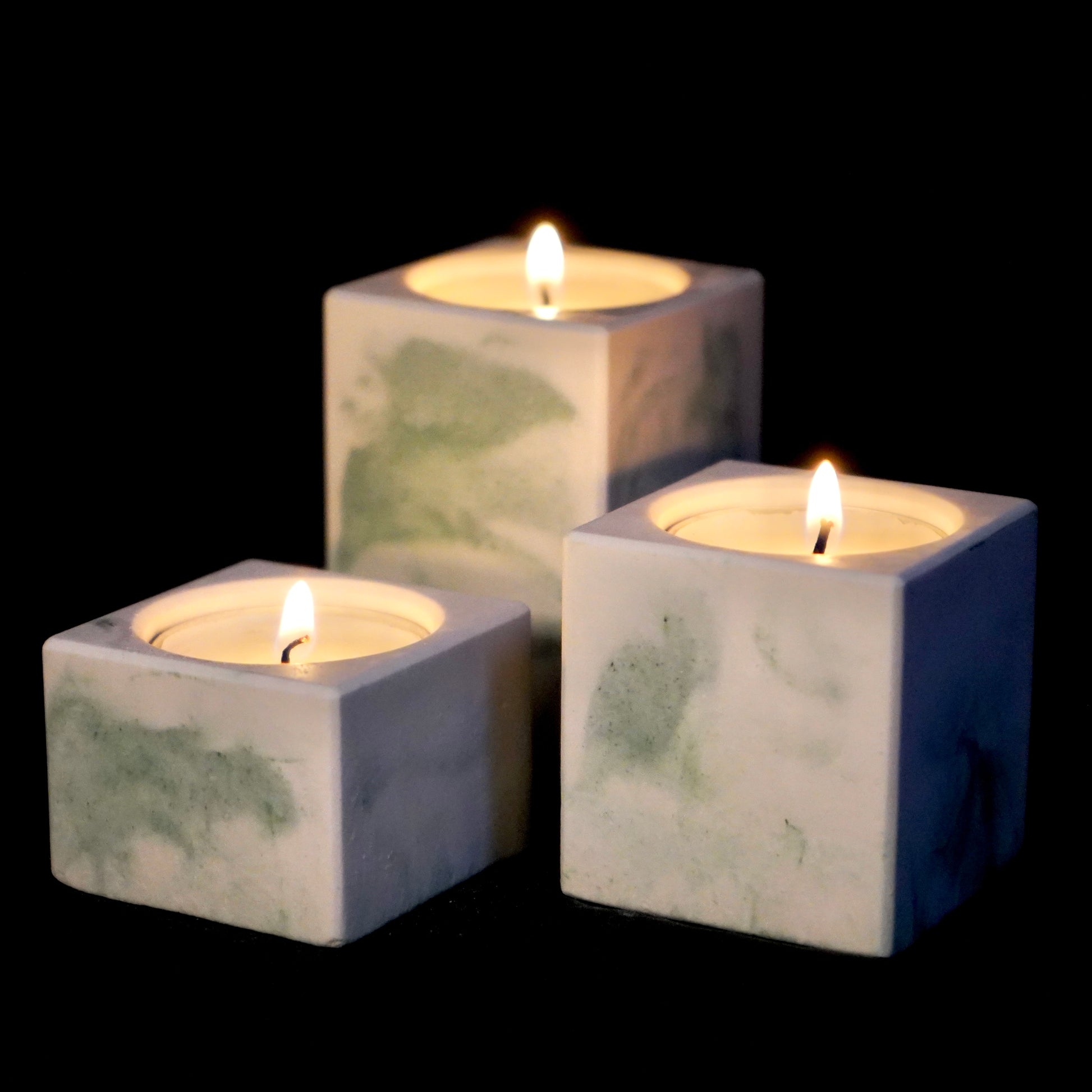 Teelichthalter-Set Verde aus Keramik, ohne Hintergrund abgebildet – modernes Design für dein Zuhause